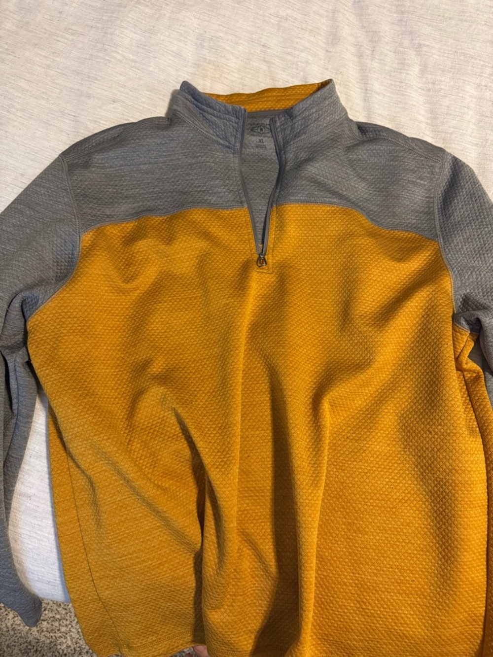 G.H. Bass & Co. Two-Tone Zip Pullover - Gray & Mustard